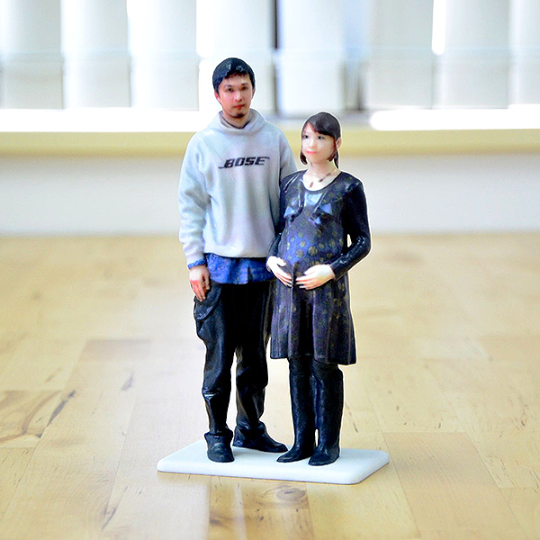 学校法人楠公学園様のご依頼で、「ぴょんちゃん」等身大フィギュアを製作させて頂きました。あけぼの・幼保学院様に設置されております。